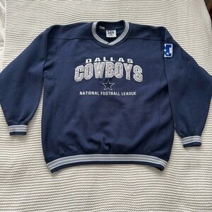 Vintage 1990's Lee Sports NFL Dallas Cowboys Navy Blue Crewneck Sweatshirt